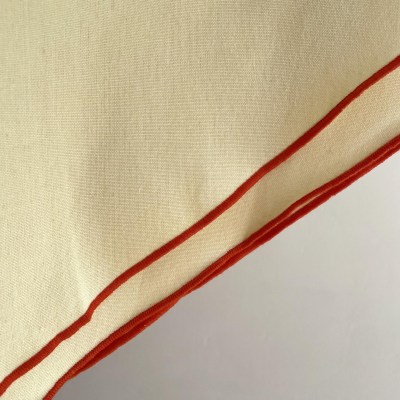 brosteroundtableandnapkinsdd