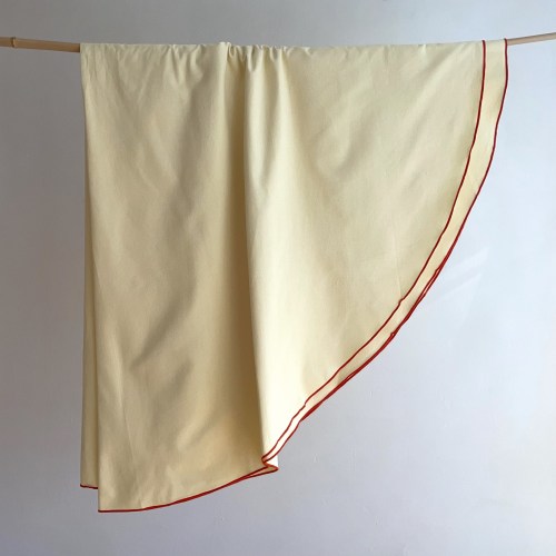 brosteroundtableandnapkinsddd