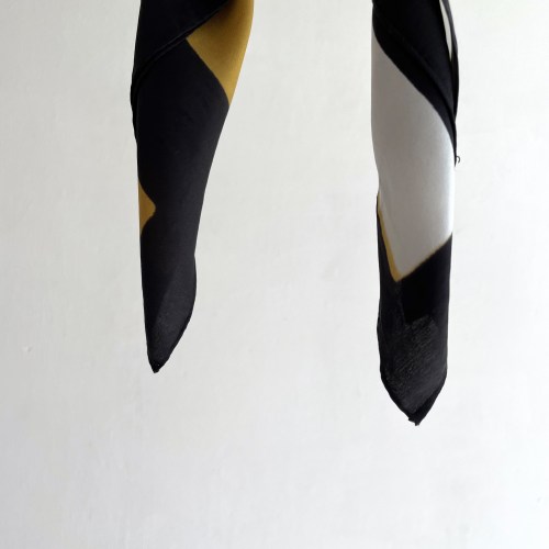 denovbandanasilkalleursgoldblackdd