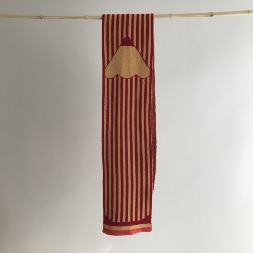 donnapencilscarfred2