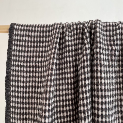 fridastolawolleanthraweissbraund