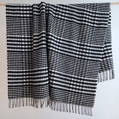 hanlymcglencheckblackwhite