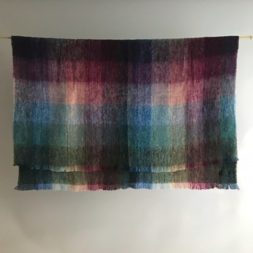 hanlymohairmonetinsta