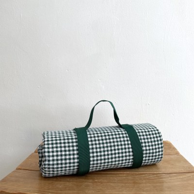jardinpicnicvichydarkgreen