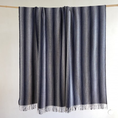 johnstonsmerinonavysilverstripes3