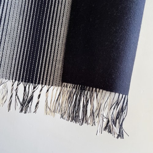 johnstonsmerinonavysilverstripesddd