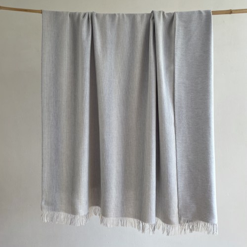 johnstonsmerinowwsilverstripes