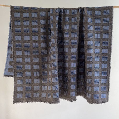 lapuantooolobluebrownblack