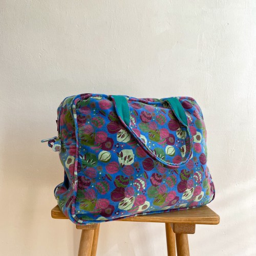 lestouristesweekendervelvetblue