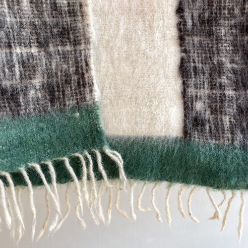 lunadelpinal_neonbwgreendddddd