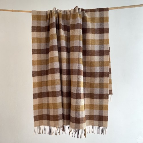 mcnuttlwcheckbrowncaramel