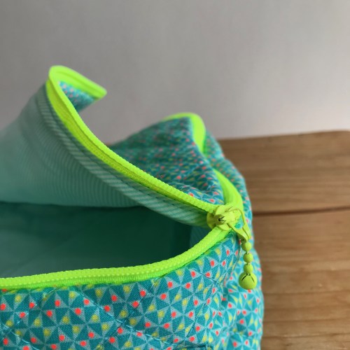 petitpanturquoisepursed