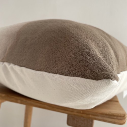 wholecushionwokobeige4d