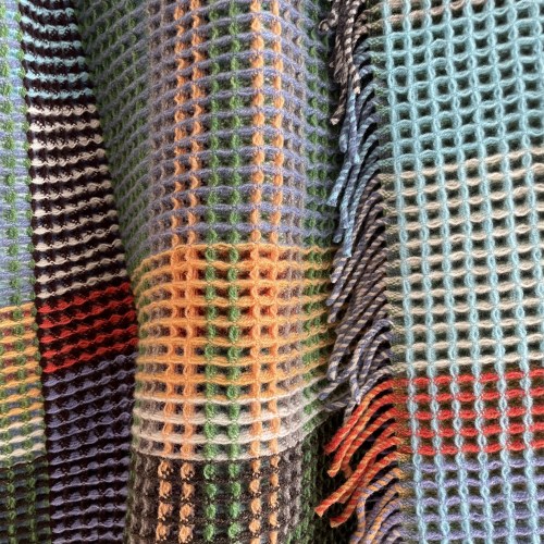 wshoneycombwildingsmall4dd