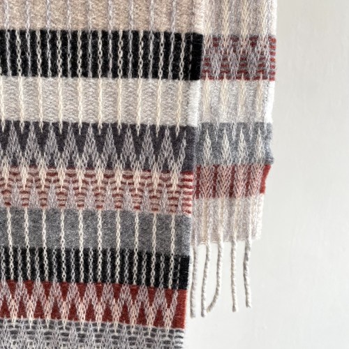 wss_scarfzigzaggreysbrownsd